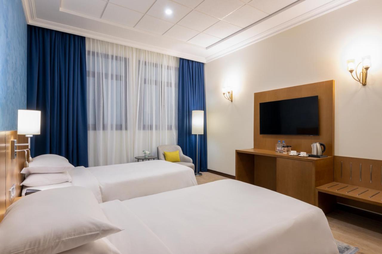 Large Twin Room,1312946986:JPEG